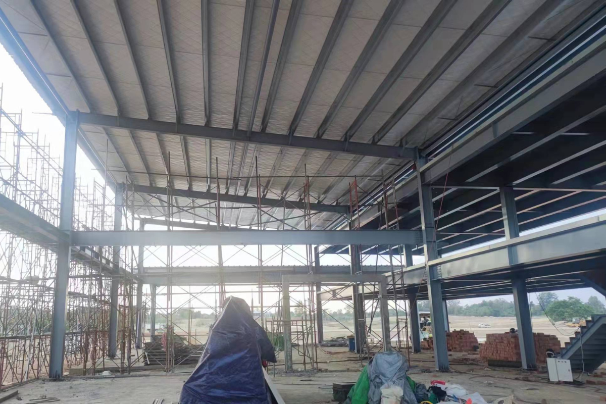 emerald-ecommerce-center-interior-construction-naypyidaw-h-beam.