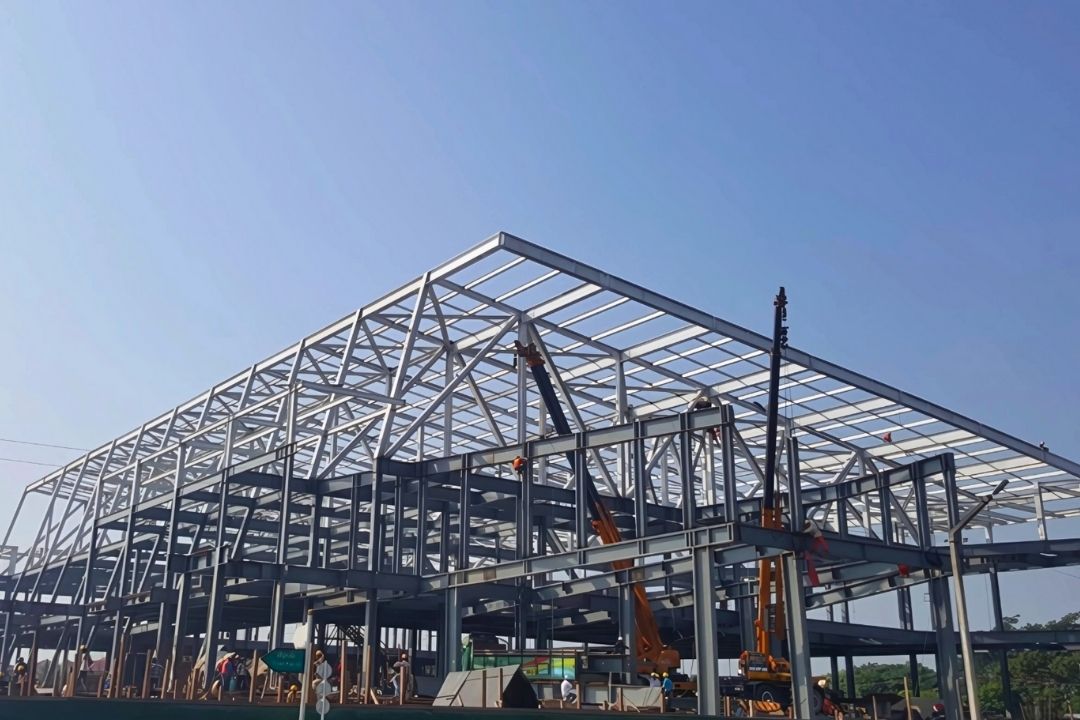 myanmar-yi-jin-mandalay-convention-center-steel-structure-installation